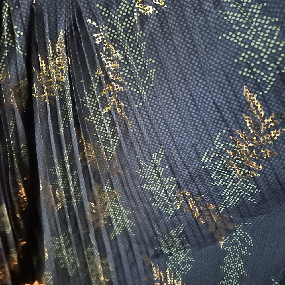 Lularoe 2xl Elegant Jill pleated skirt - Picture 2 of 5